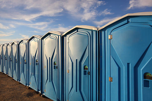 Best VIP or Luxury Restroom Trailers  in Homer, AK